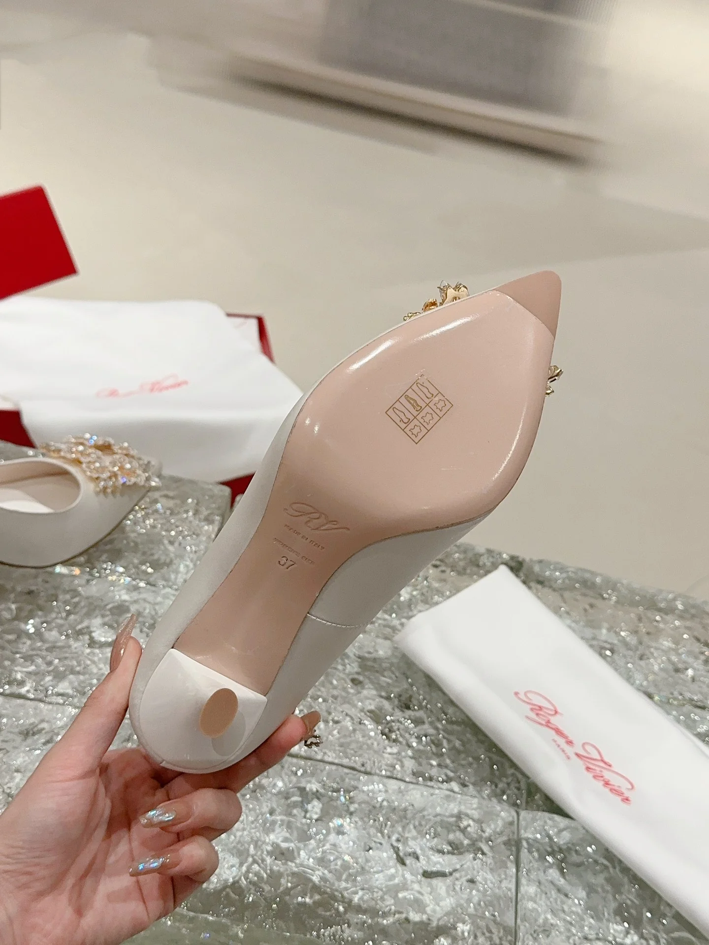 Туфли с квадратным носком и пряжкой - 2024 - Высокие каблуки - Белые