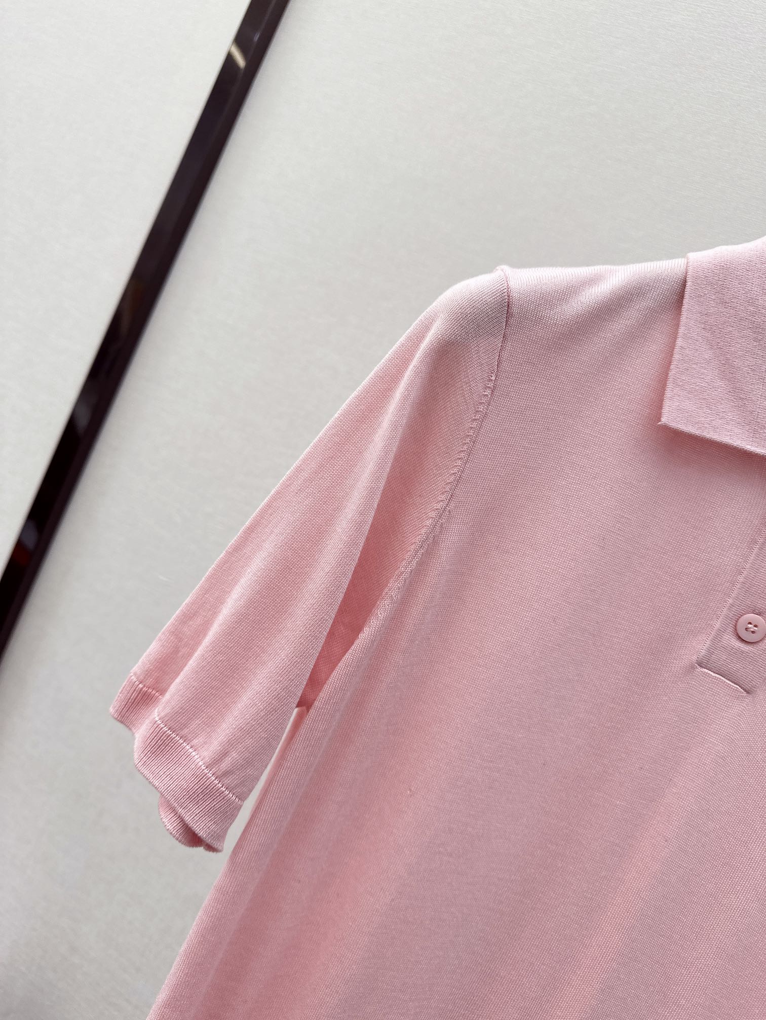 Miu Miu - 2404 - 24ss Весенне-летний новый вязаный свитер-поло - Розовый