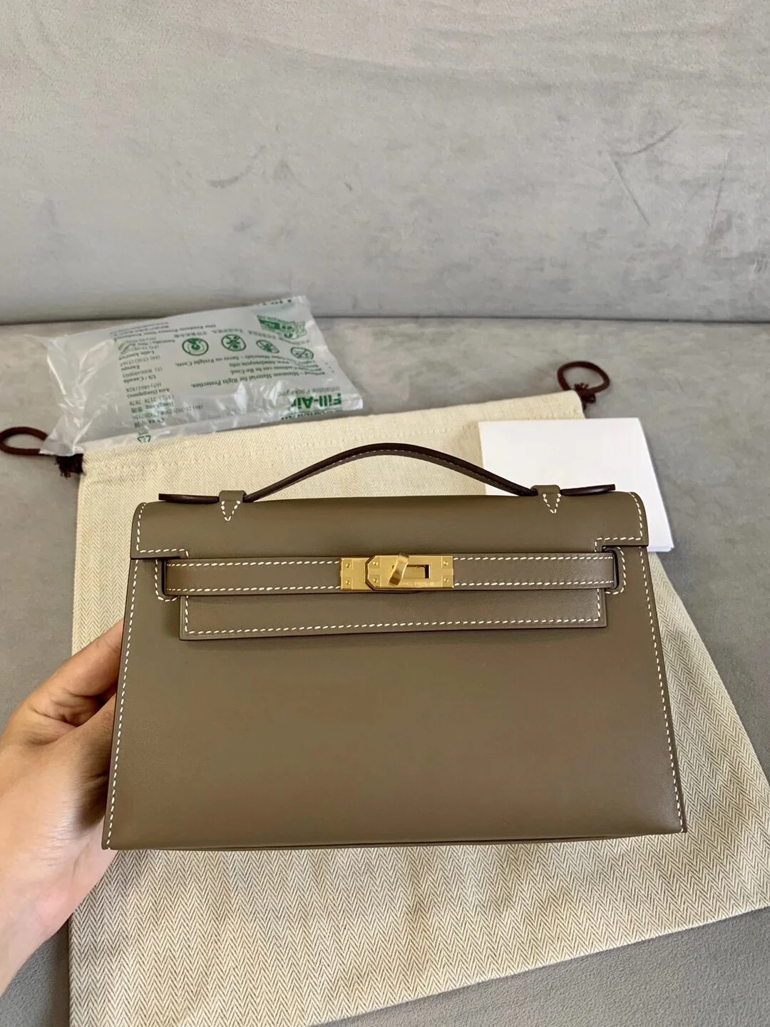 Hermes Kelly Mini 1st Generation 22 Swift Elephant Grey Gold Buckle