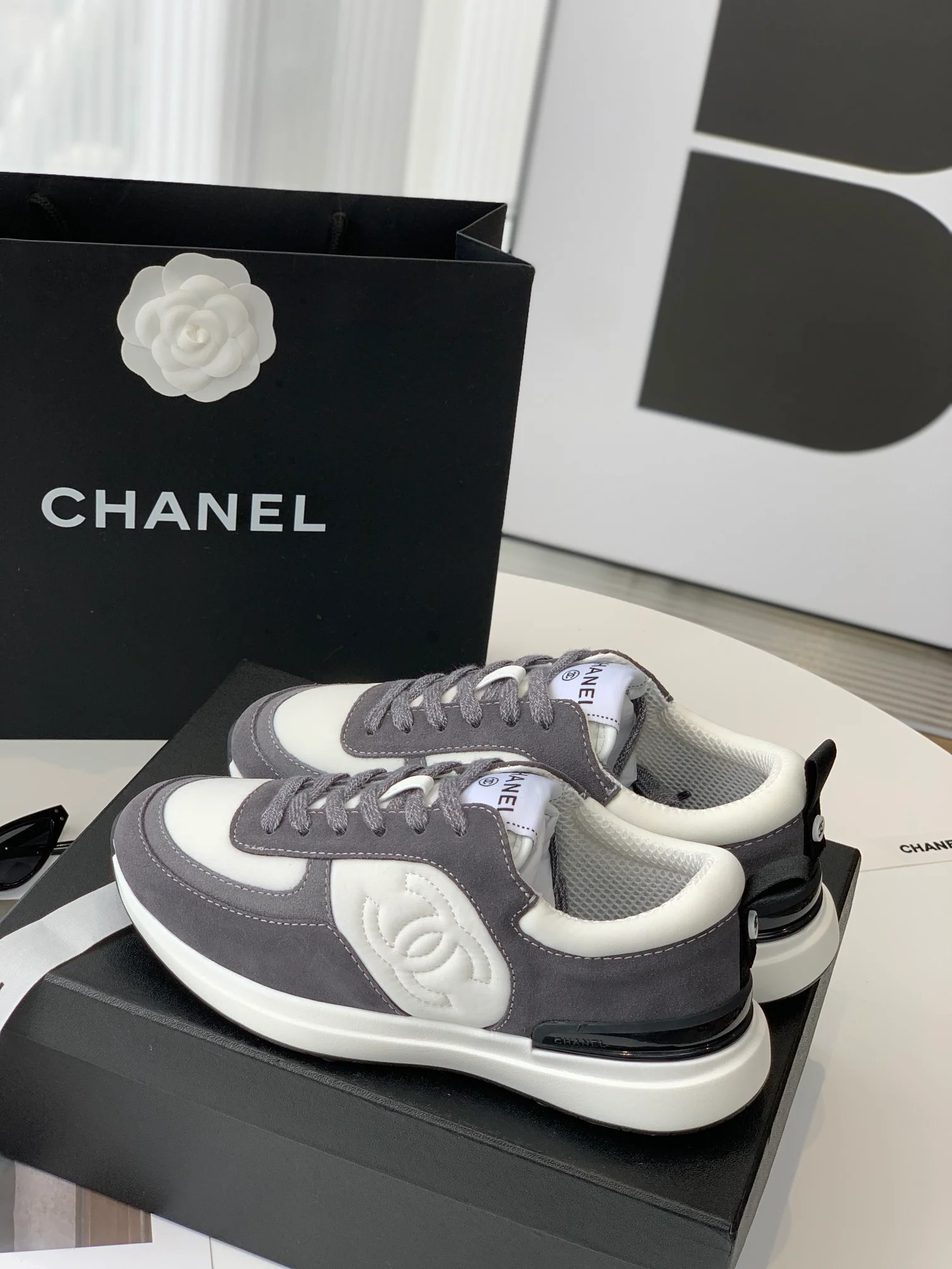 Chanel - Новые кроссовки - Размеры 35-40-41-42 (изготовление на заказ)
