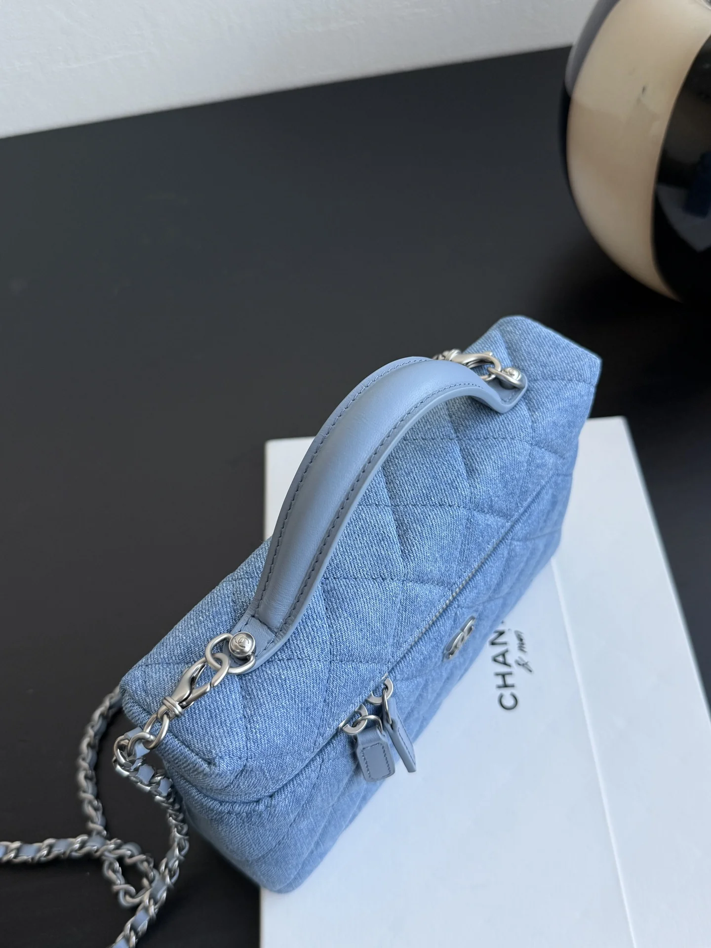 Сумка-органайзер Chanel-LP Denim Bento Bag - светло-голубая