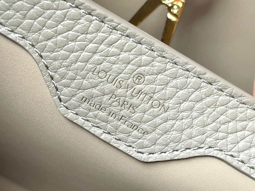 m23083-LV-capucines-bb-small-handbag-crossbody-elephant gray