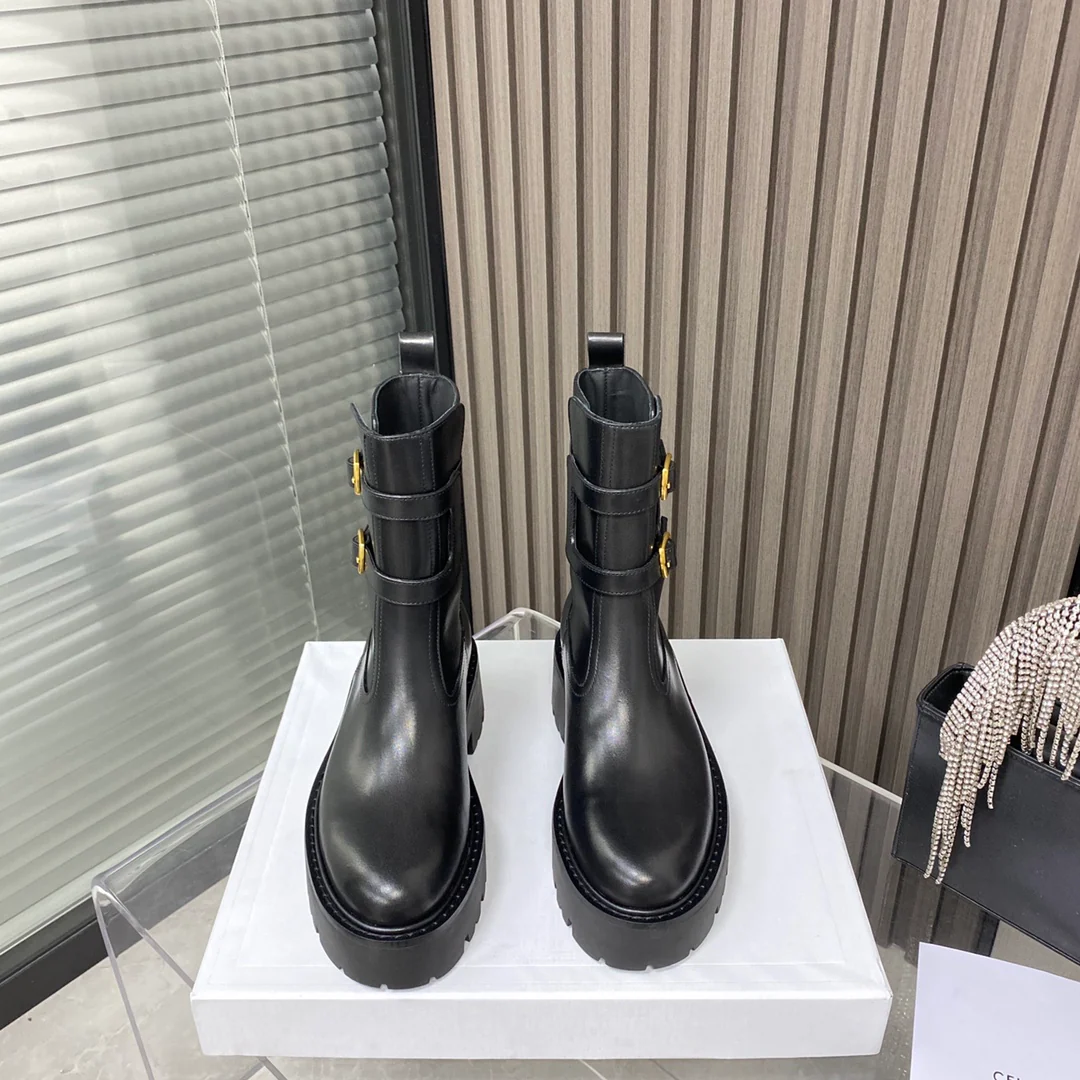 Ботинки Celine Martin на платформе с закругленным носком и завышенной высотой каблука