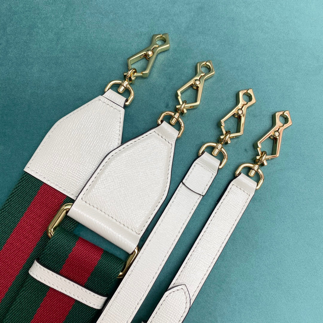 Сумка-седло Gucci 1955 из натуральной кожи с пряжкой в ??виде подковы