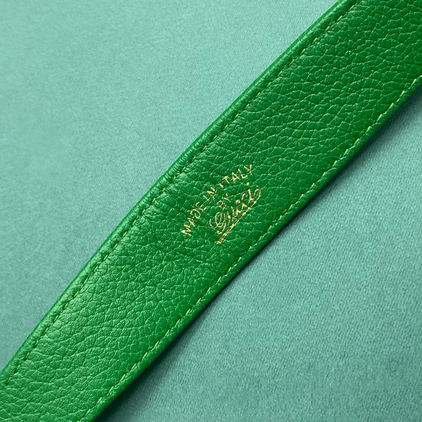 Сумка Gucci на цепочке через плечо - зеленая