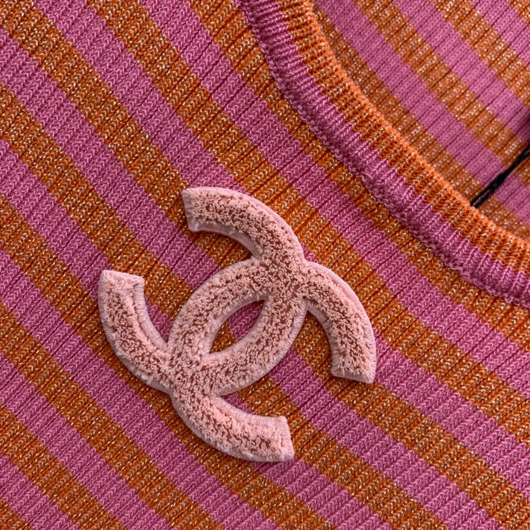 Chanel-2403 - Роскошный и красивый вязаный жилет