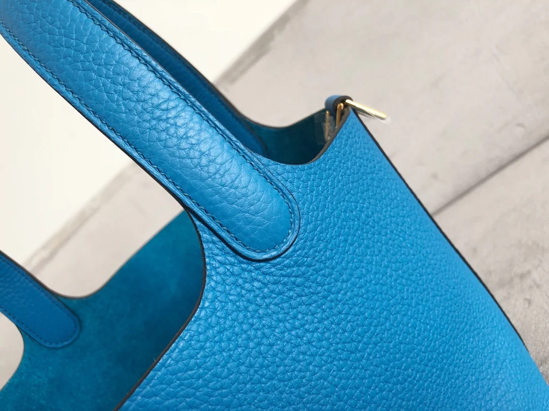 Золотая пряжка Hermes Picotin 18 TC B3