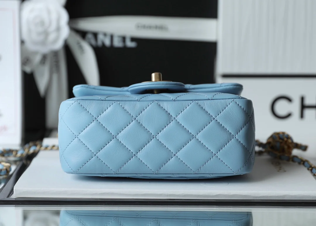 Chanel - Сумка-клатч 