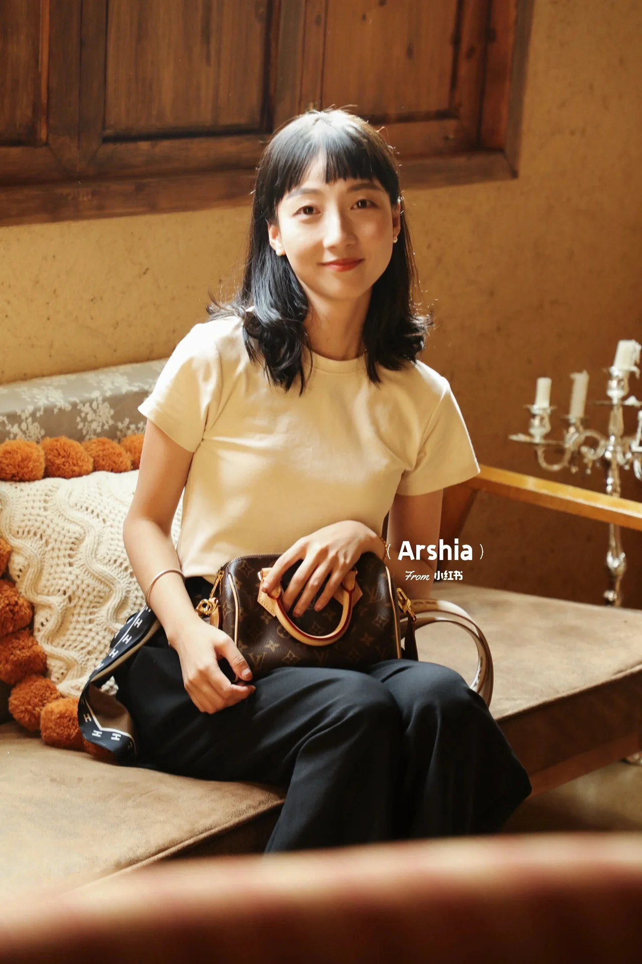 m46234-LV-speedy-bandouliere-20-classic monogram