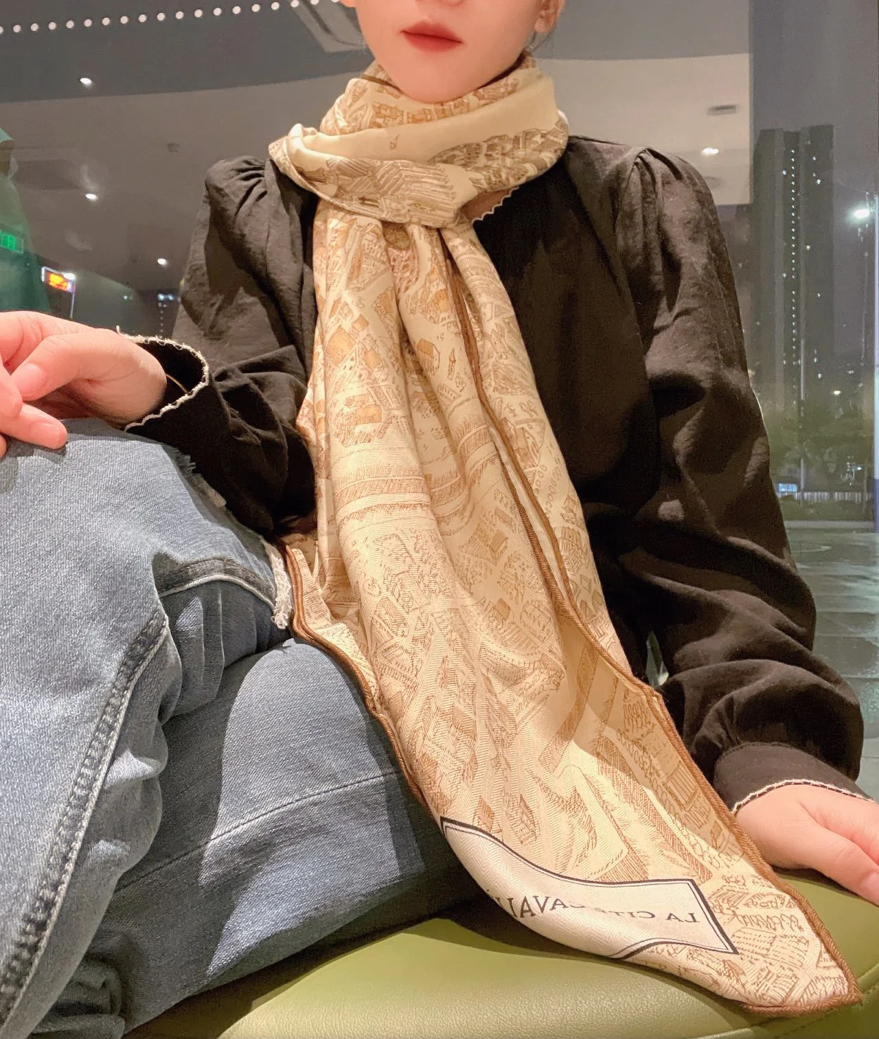 Шарф Hermes - Город Лошадей - Абрикосовый