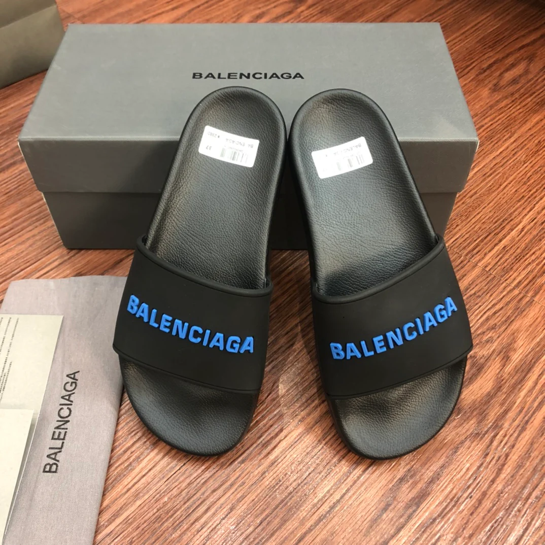 Классические пляжные сандалии Balenciaga - для пары