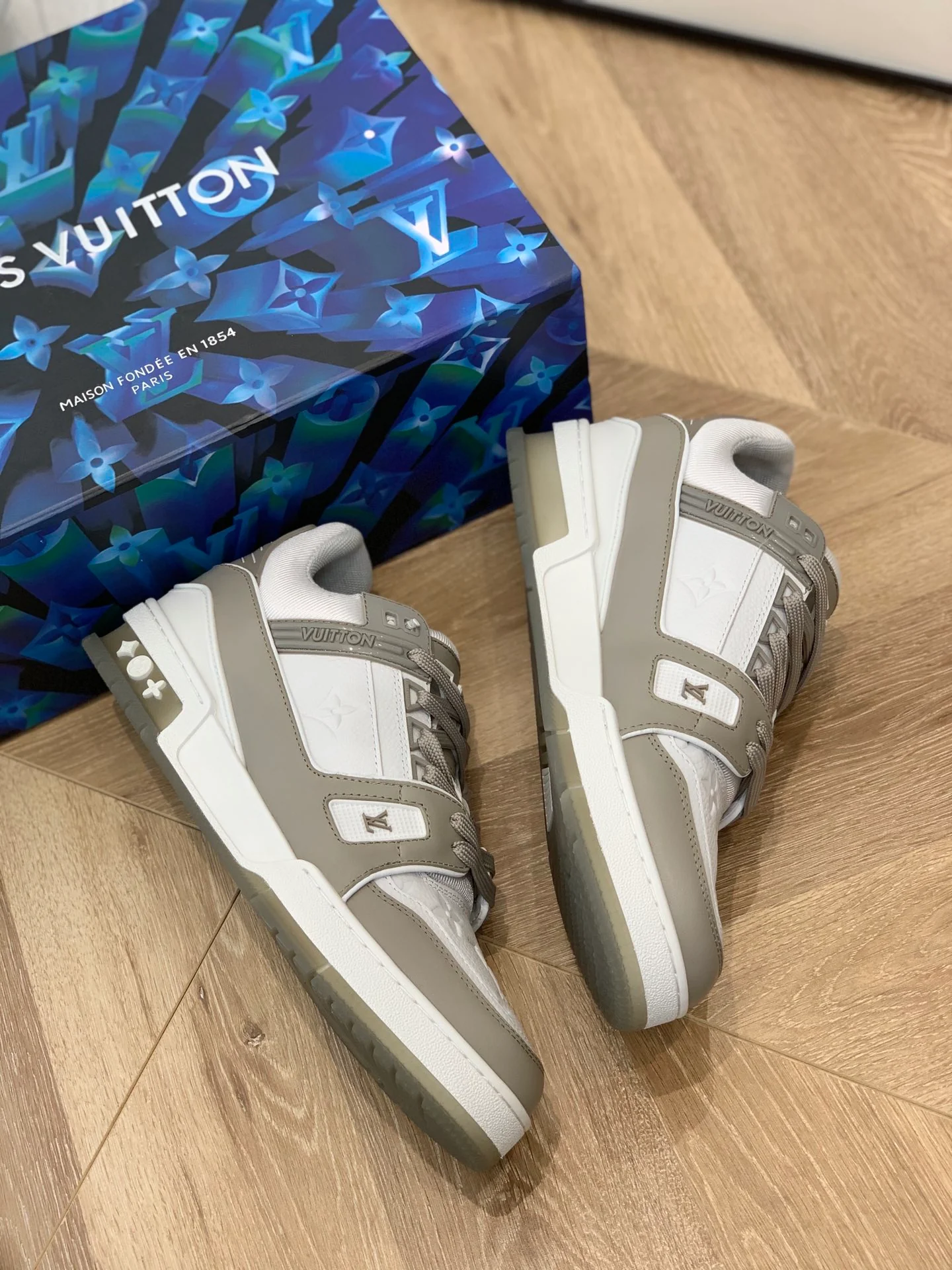 Кроссовки LV Trainer Series - Унисекс - Серые - 1