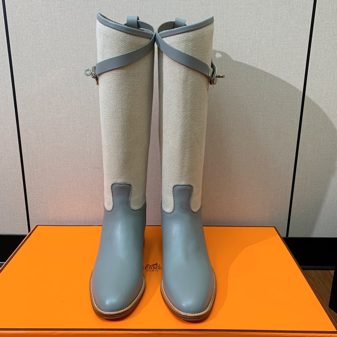 Сапоги для верховой езды Hermes Kelly с пряжкой - двухцветные, светло-голубые.