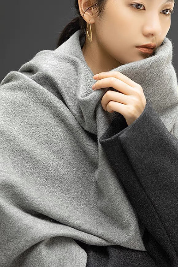 Chanel - Кашемировый шарф, украшенный бриллиантами - 180-70-102 см - Серый