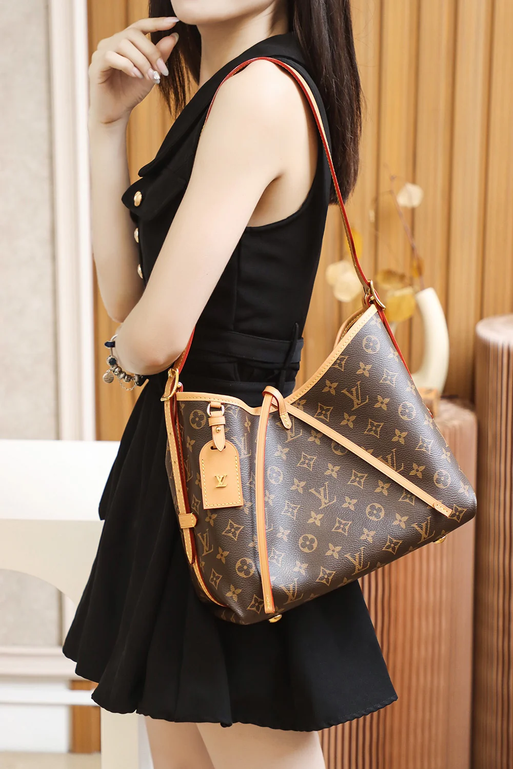 Сумка LV Carryall Bow, маленькая, коричневая.