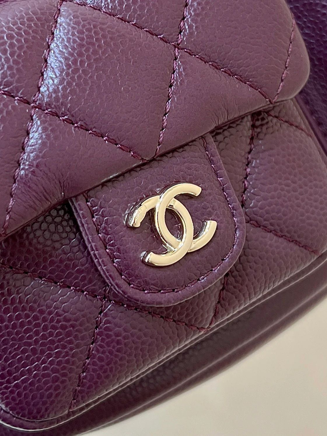 Рюкзак Chanel 24a-duma Frog, маленький, бордовый