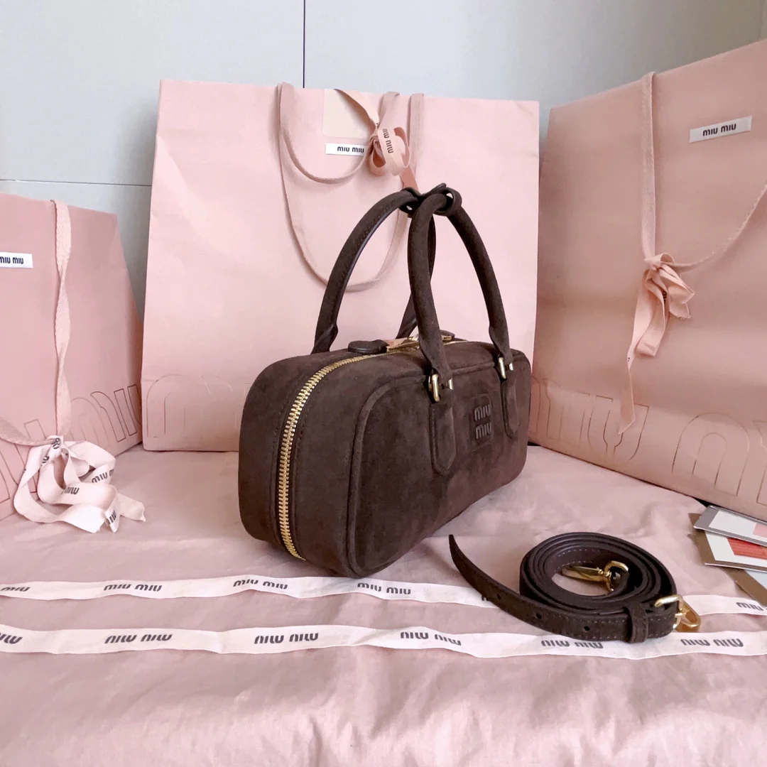 Miu Miu-5bb148-Замшевая сумка для боулинга-Средний-d8-nk4