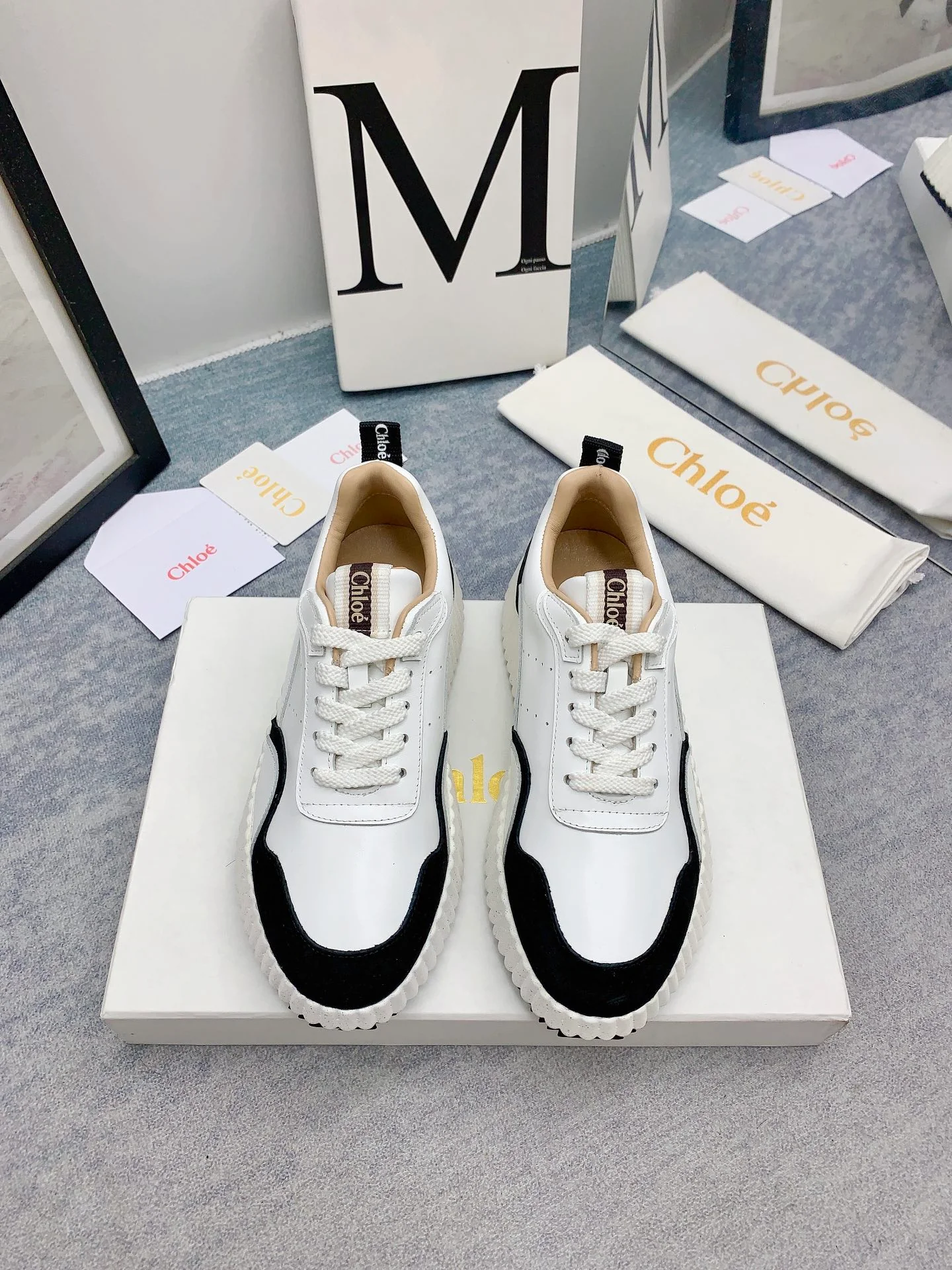 Кроссовки Chloe-nama-sneaker Rainbow Series - белые и черные