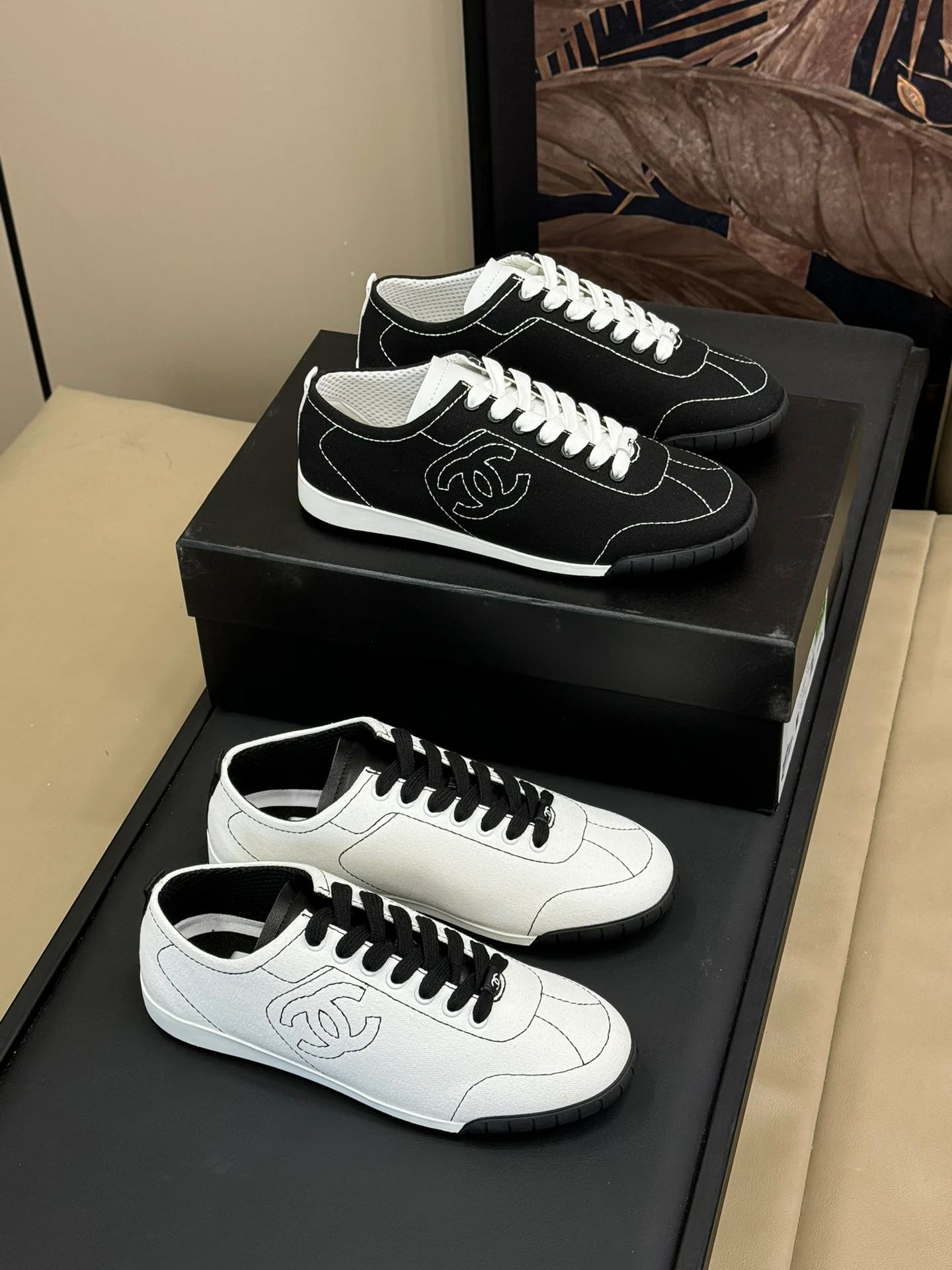 Изображение коллекции обуви Chanel 2024 года 