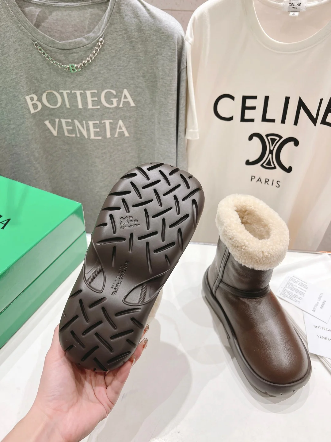 Шерстяные зимние сапоги BV-2024 - темно-коричневые