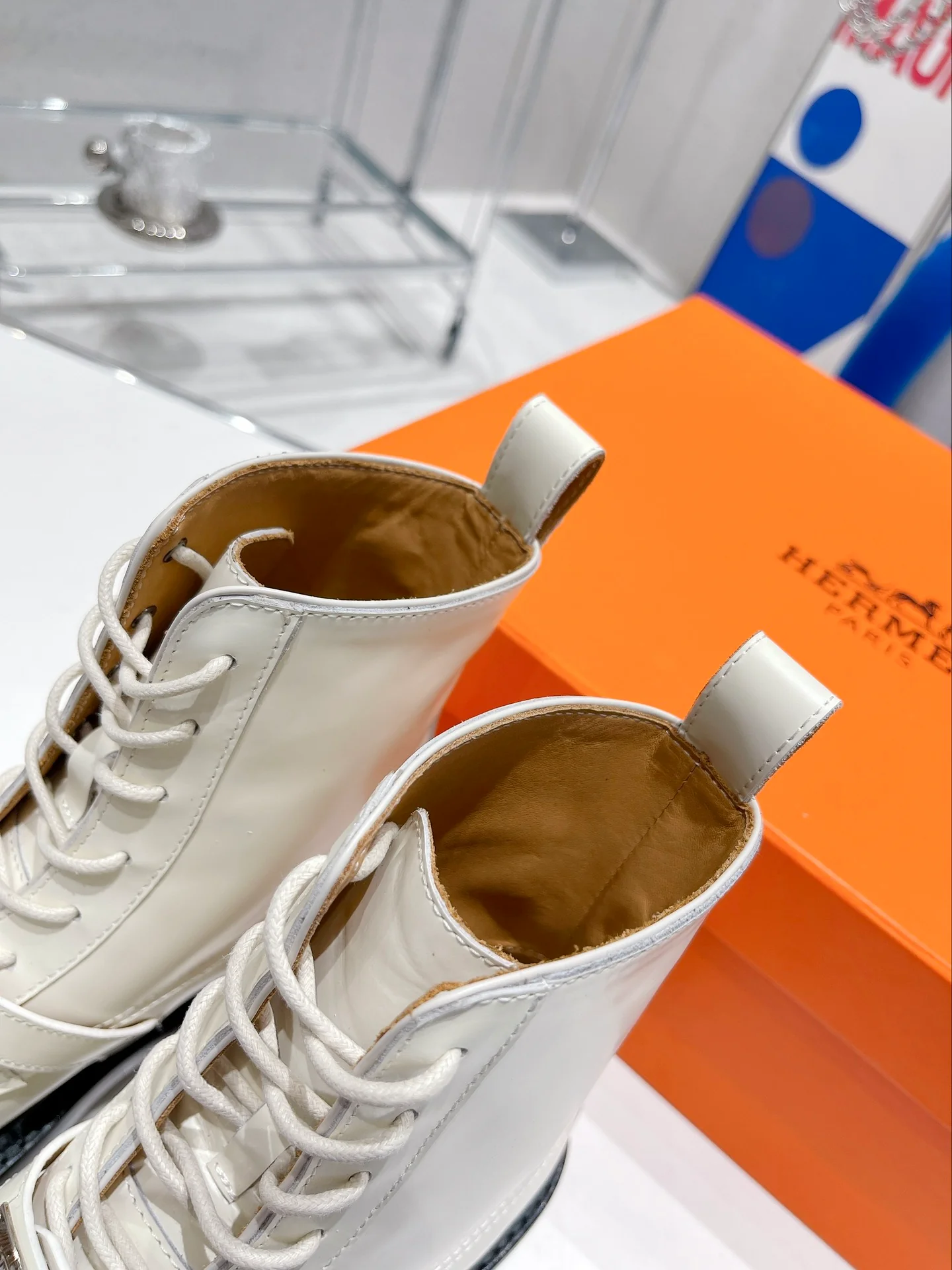 Hermes - Новинка сезона осень/зима 2022 - Ботильоны Kelly