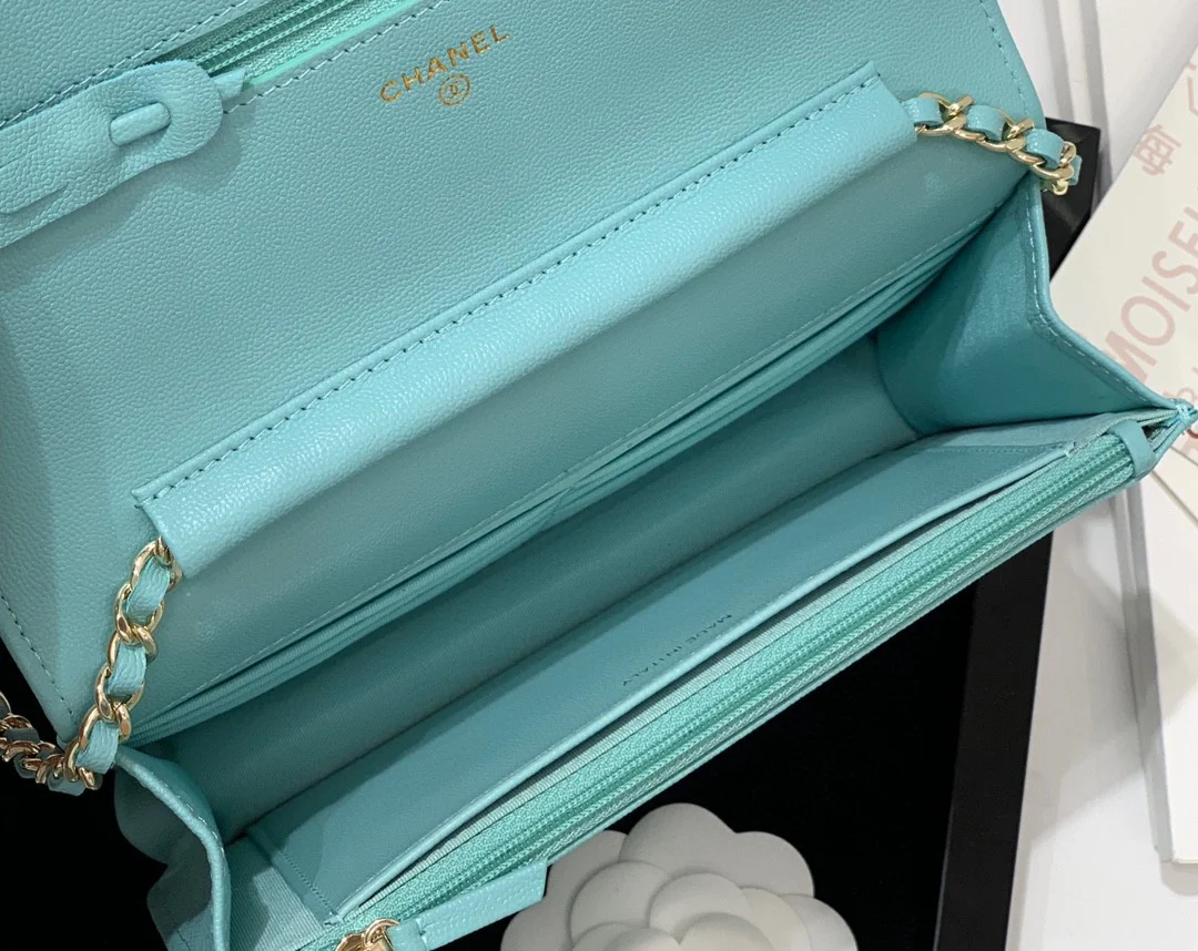 Пряжка Chanel WOC с узором ?Кунжут? из светлого золота - 4 шт.