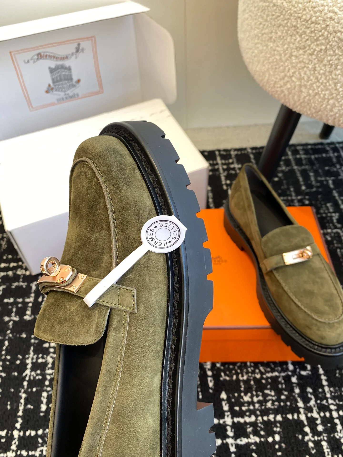 Лоферы Hermes Kelly Buckle 2024 - зеленые