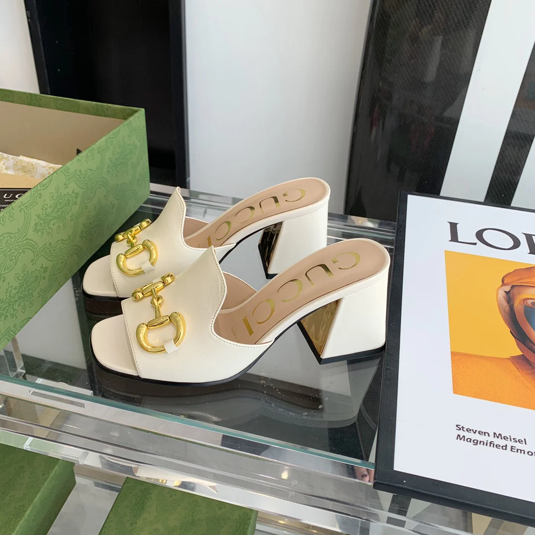 Босоножки Gucci с квадратным носком и низким каблуком - 1