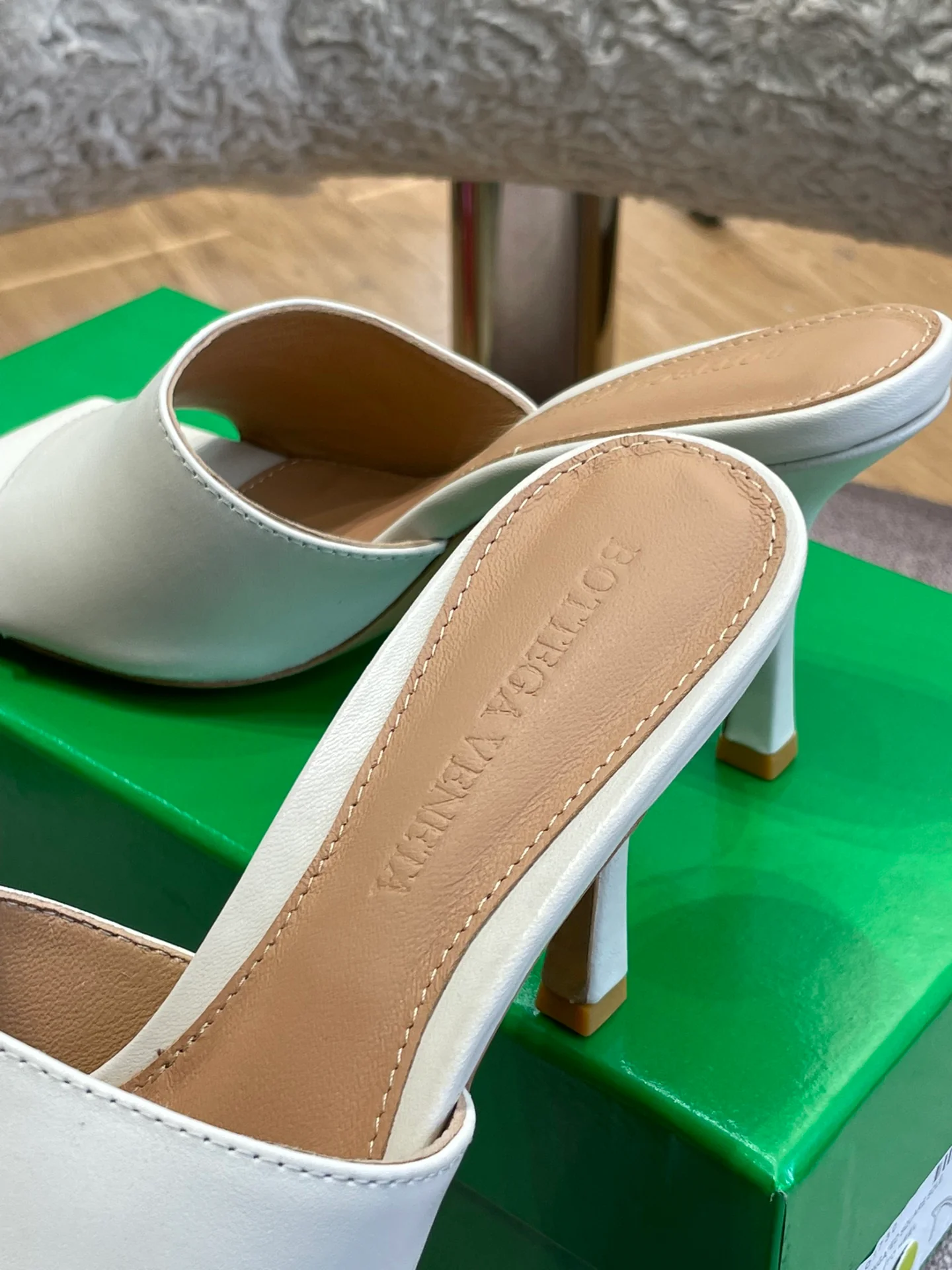 BV - Сандалии - Туфли на высоком каблуке