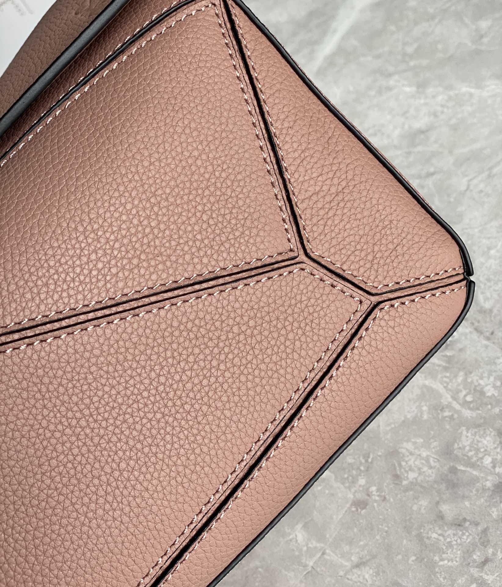 Сумка Loewe Puzzle из телячьей кожи - 6