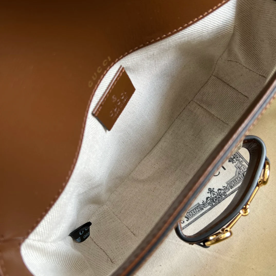 Мини-сумка Gucci Saddle Bag, коричневая, 20 см x 5 x 14 x 5 см