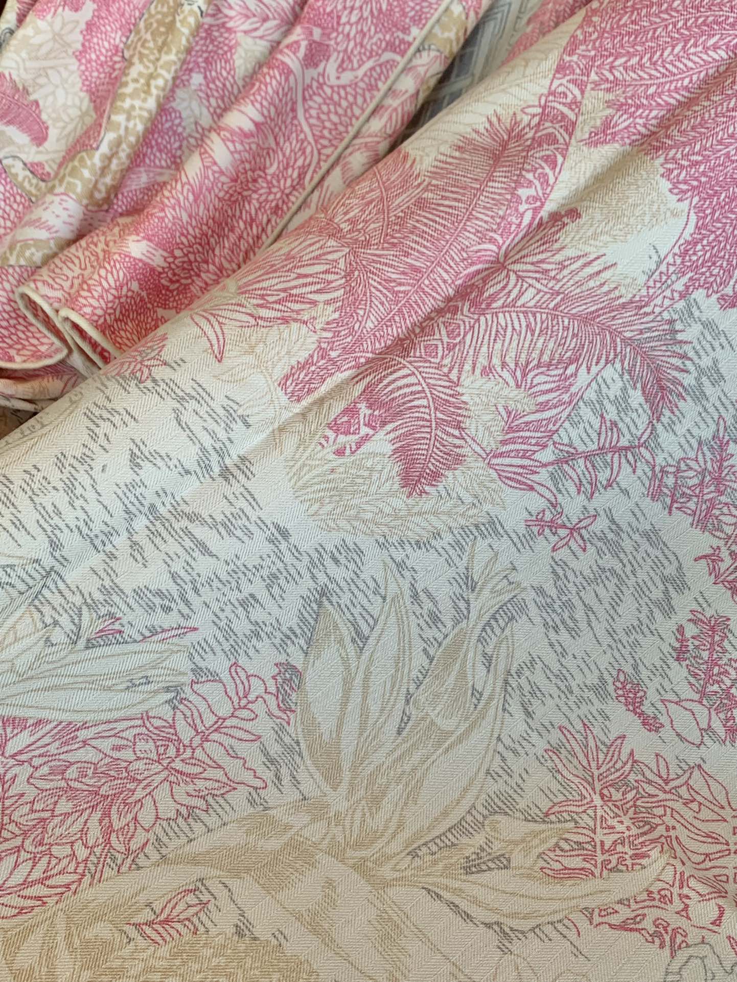 Hermes - Премиальный двусторонний квадратный шарф - 140 см - 70% кашемир - 30% шелк - 2 шт.