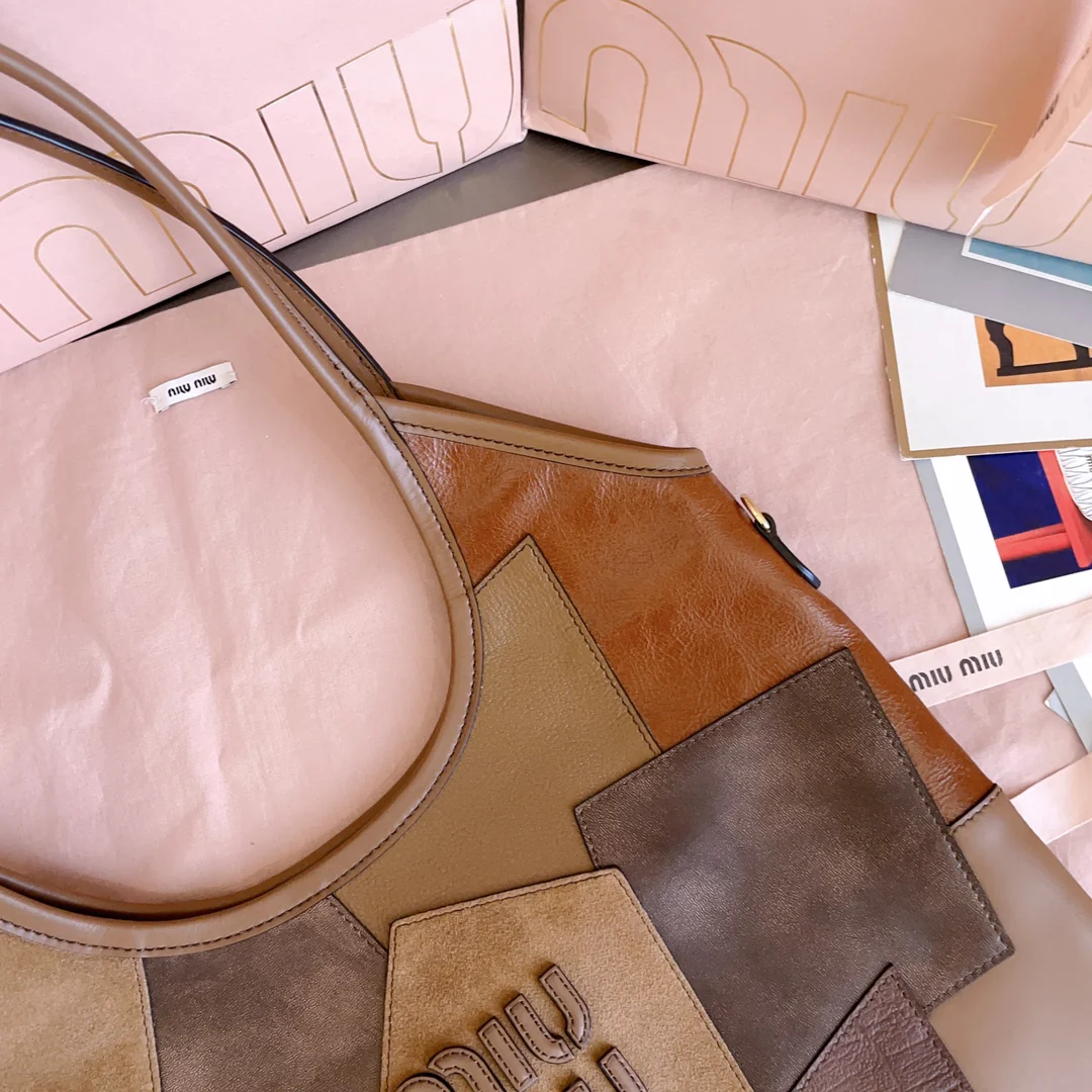 Сумка-тоут Miu Miu-5bg231 из кожи в стиле пэчворк