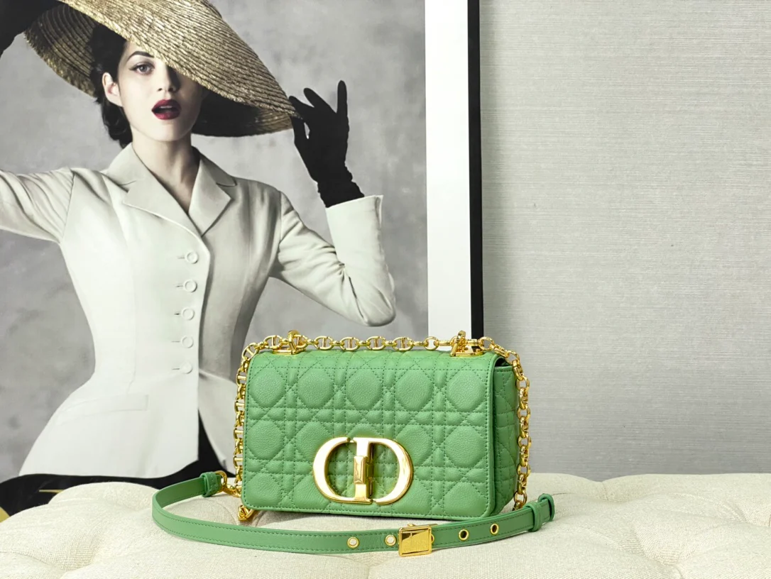 Dior Caro Small 20cm, мятно-зеленая телячья кожа
