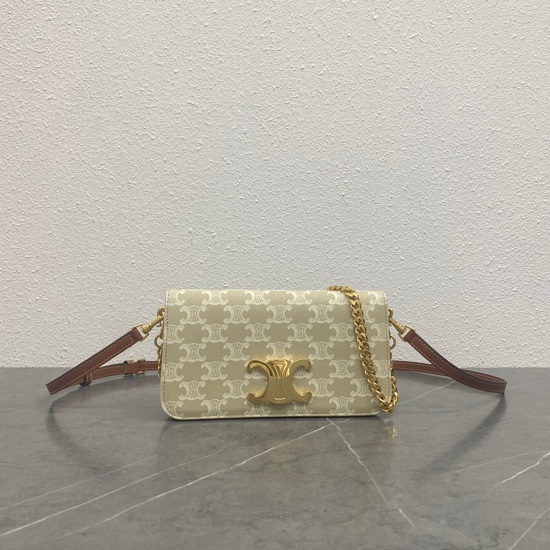 Сумка Celine Triomphe из канваса с классическим принтом и клапаном - монохромный белый цвет.