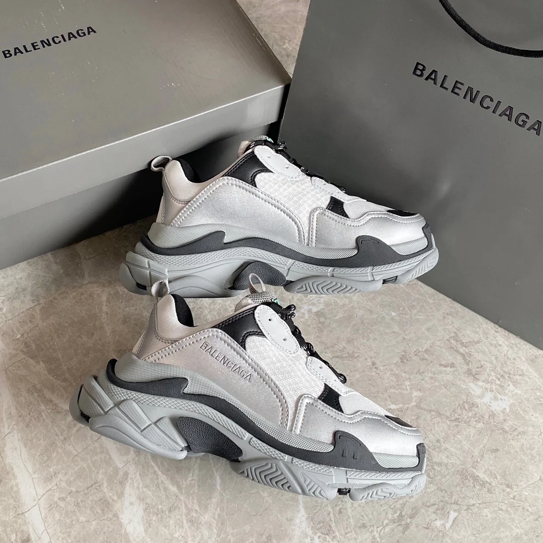 Кроссовки Balenciaga Triples Sporty Chunky, чёрно-серебристые