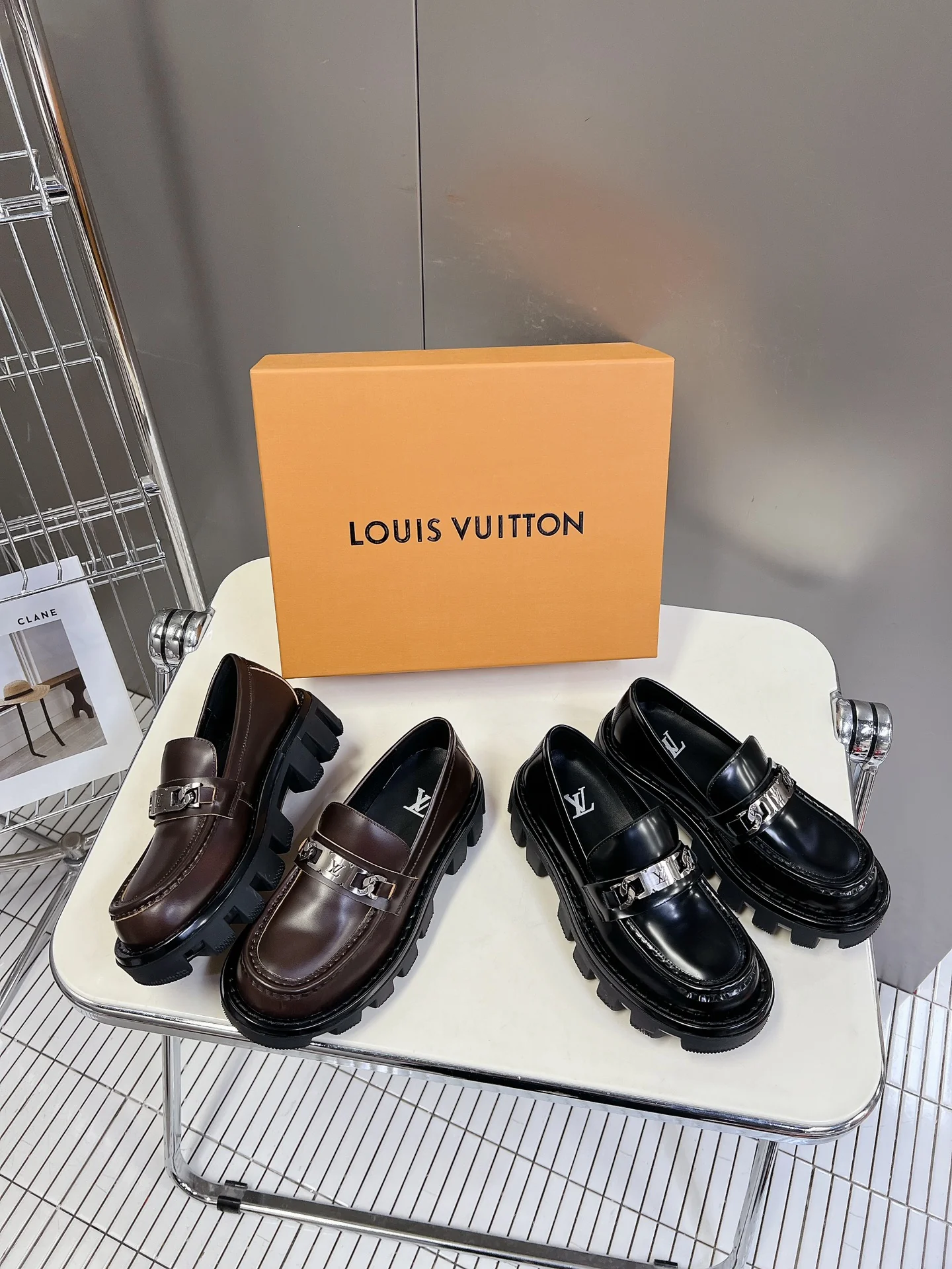 Кожаные туфли на платформе LV - изображение из коллекции