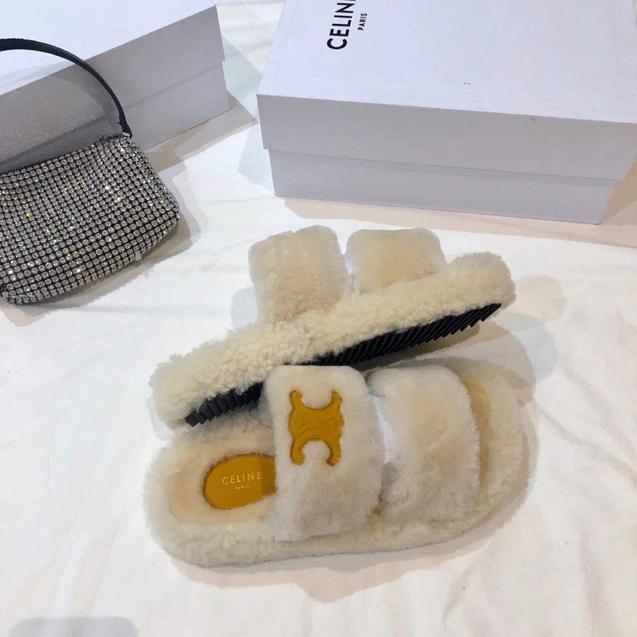 Обувь Celine - Celine - пушистые тапочки - цвет молочного чая