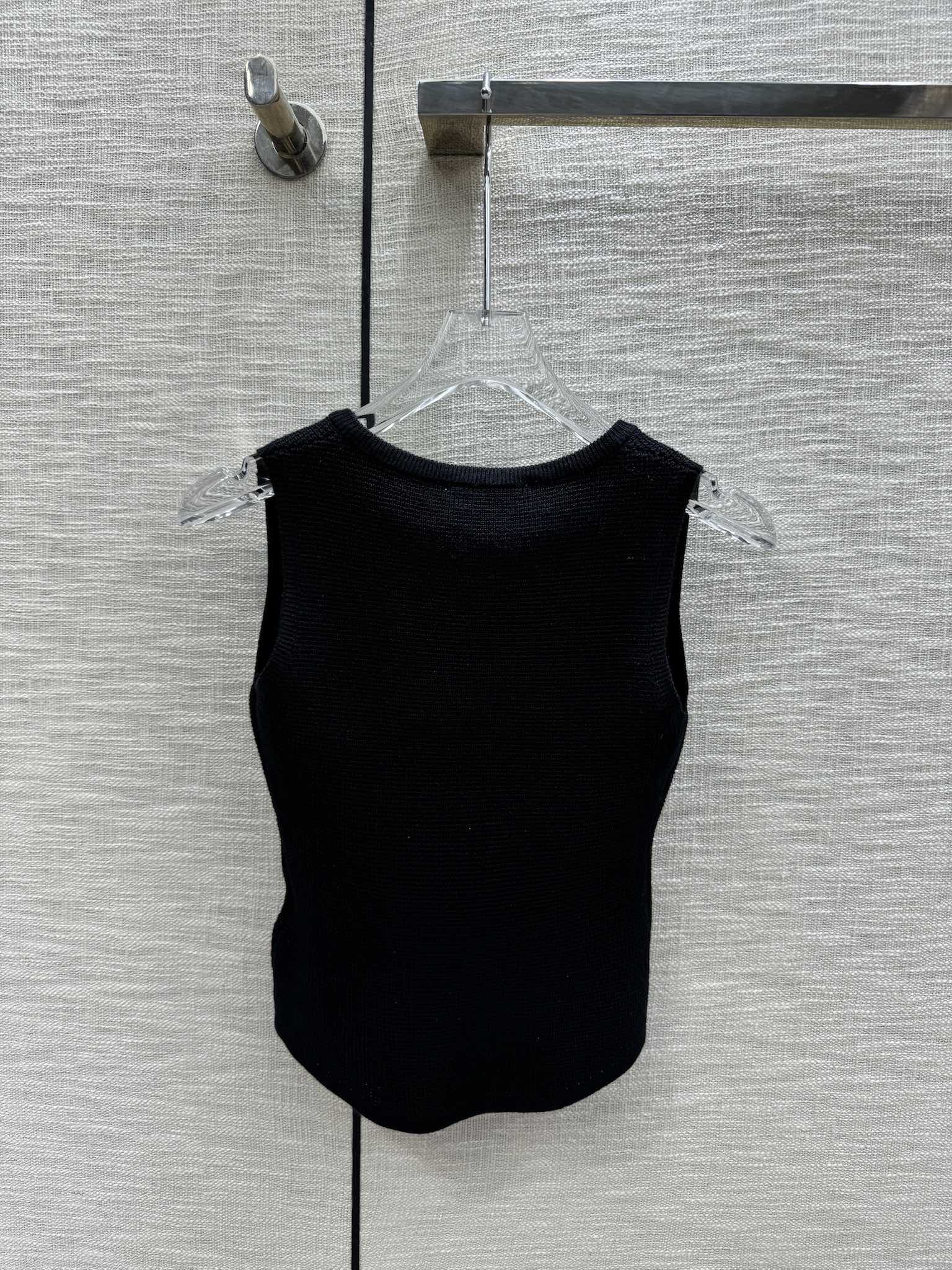 Вязаный жилет Chanel 2403 Graffiti с V-образным вырезом - Черный - 1 шт.