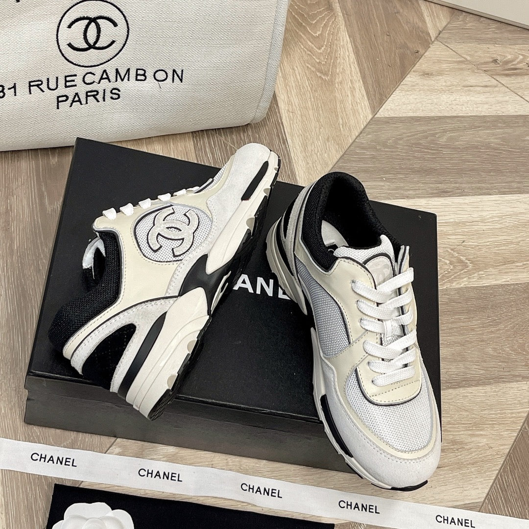 Chanel - Кроссовки - Повседневная обувь - 18