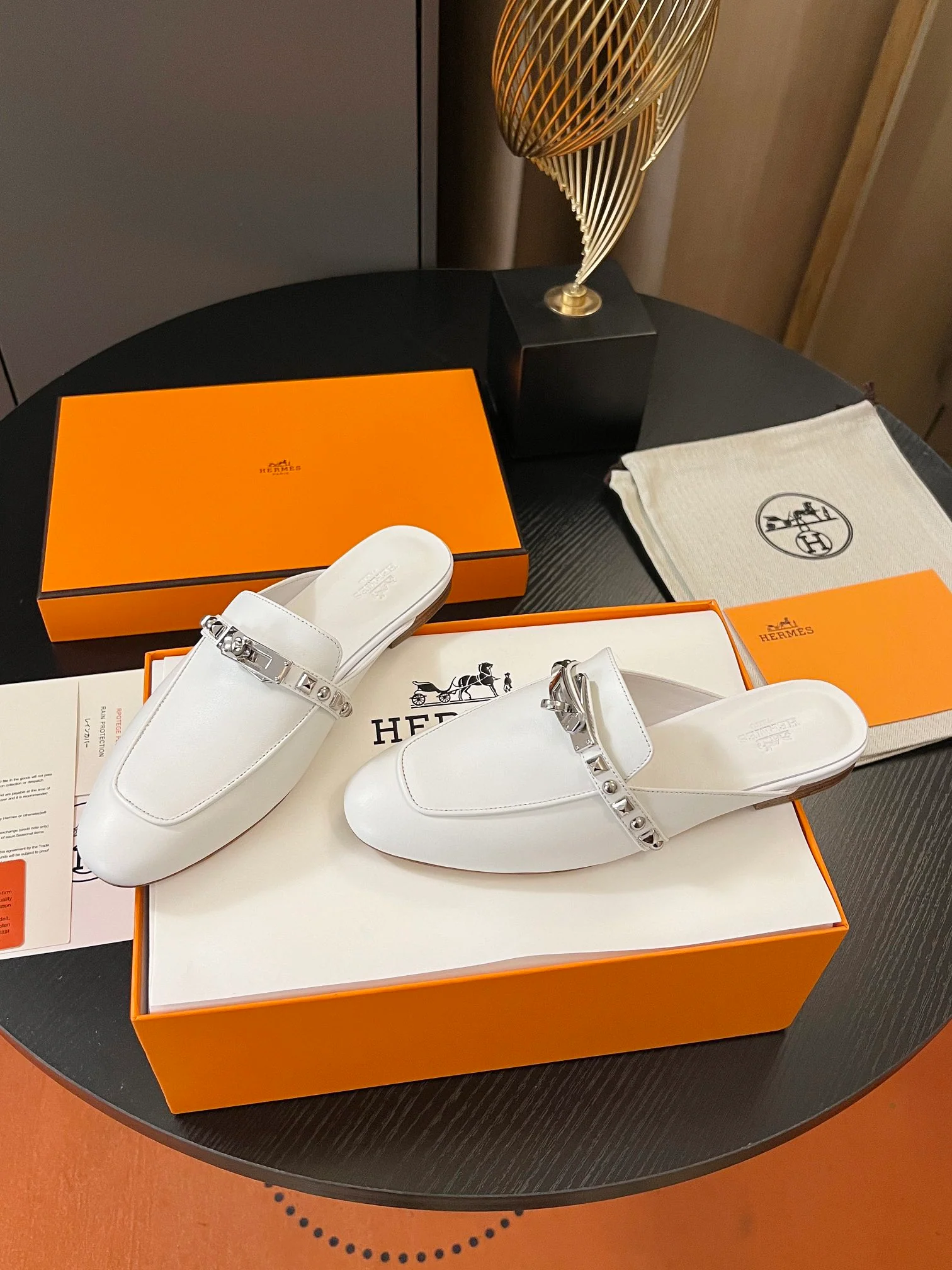 Мюли Hermes 2024 с металлической пряжкой - Сандалии без застежек - Черные