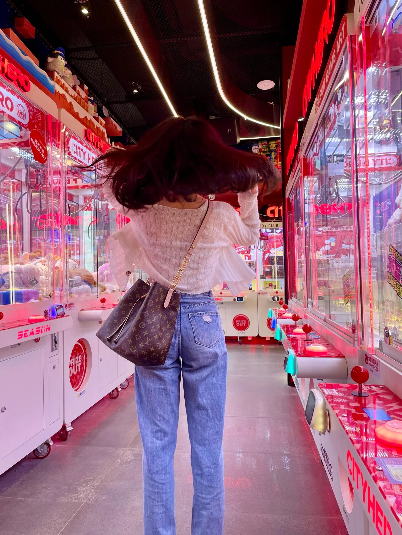 m44022-LV-neonoe-mm-Сумка через плечо - Розовая