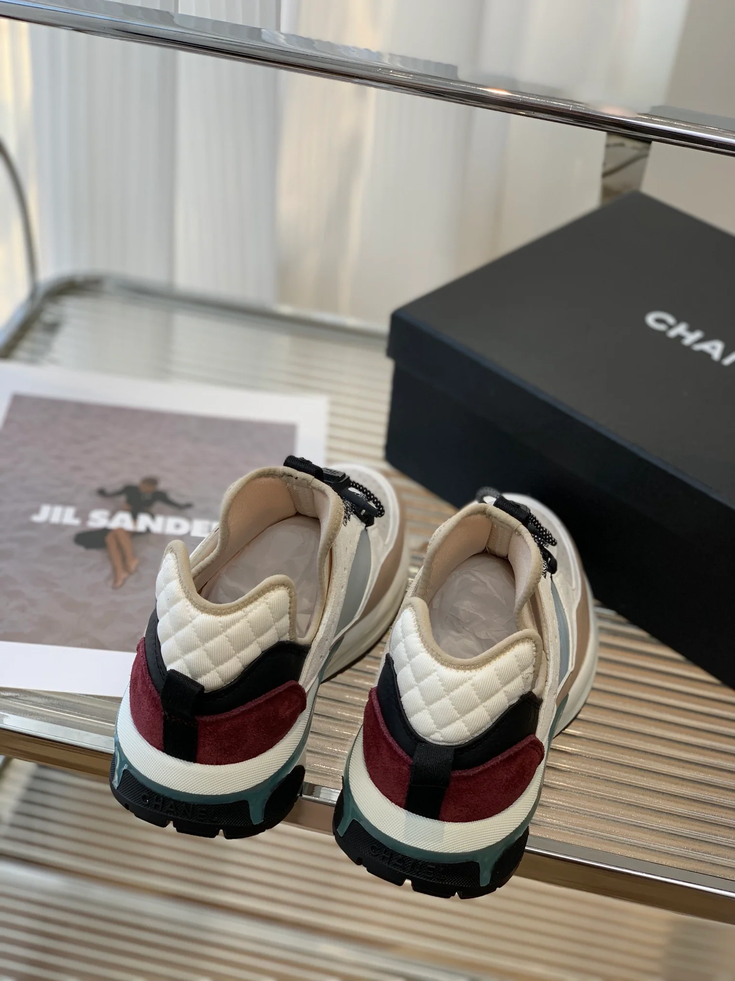 Chanel - Повседневные кроссовки - Серые/Розовые