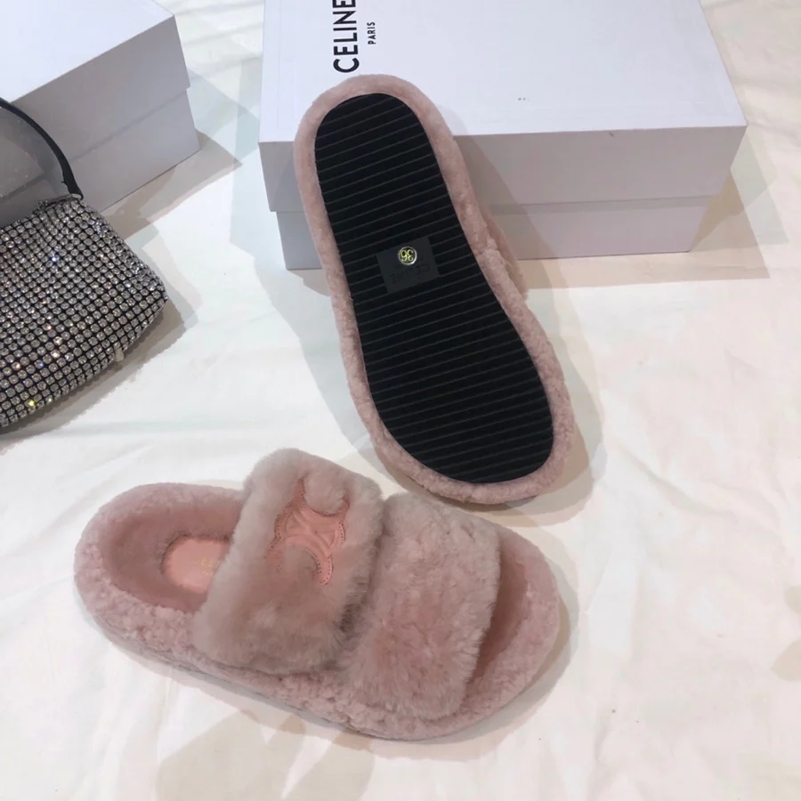 Обувь Celine - Пушистые тапочки Celine - порошок сушеных роз