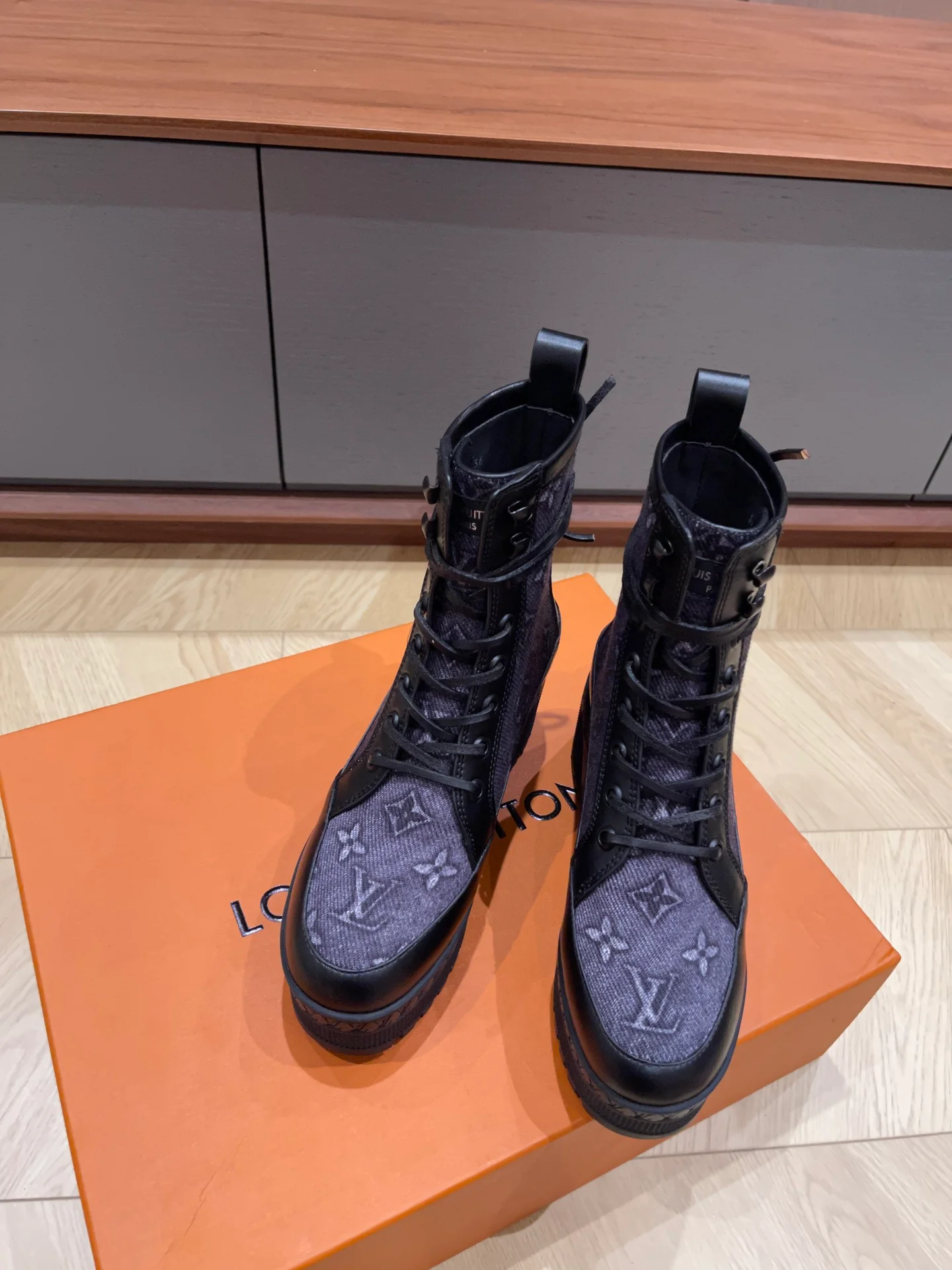 LV-2024 - Повседневные ботинки - Фиолетовые