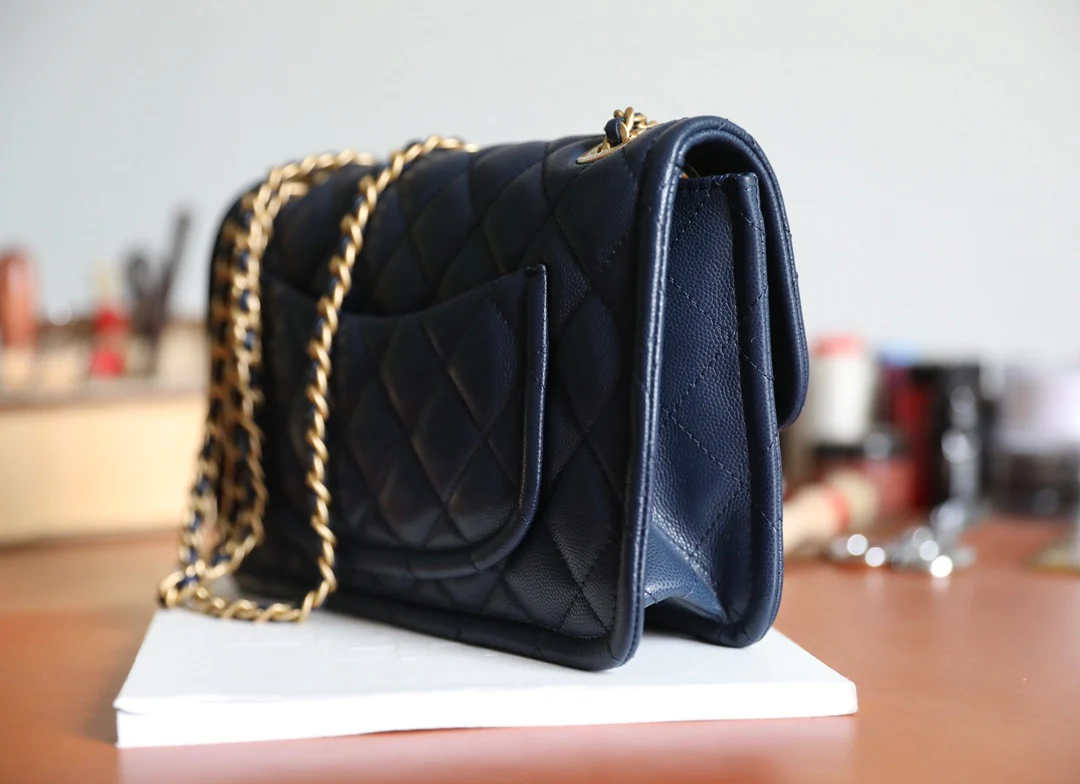 Булочка из тофу от Шанель