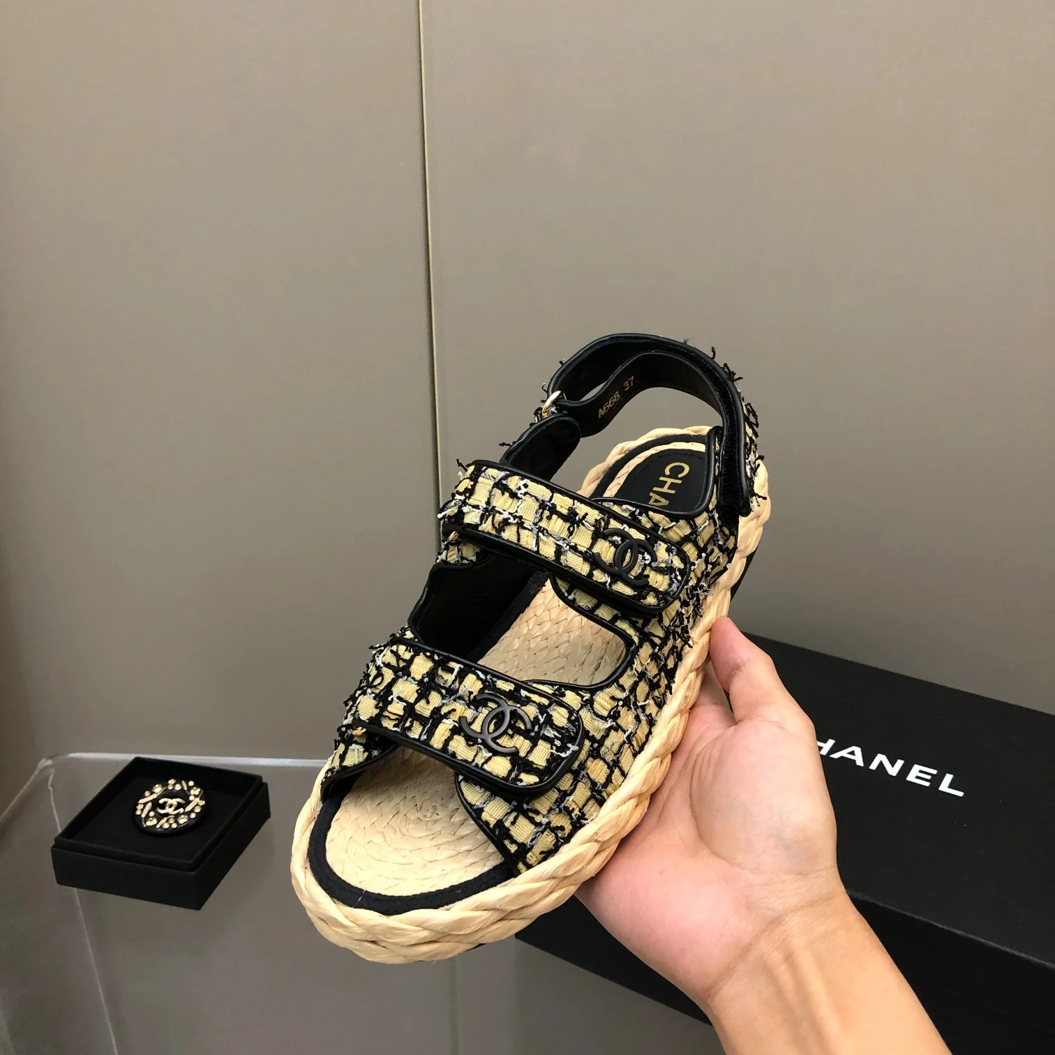 Соломенные сандалии Chanel - 1