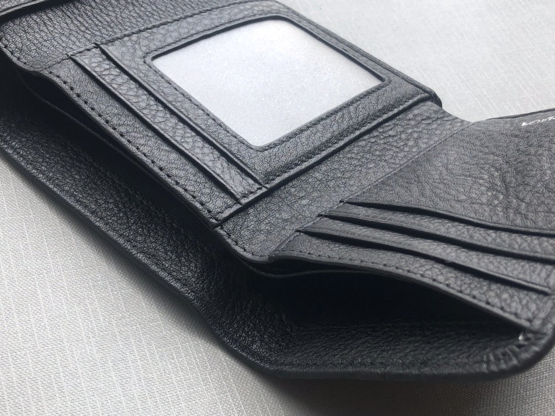 Balenciaga-最新款三折钱包-可放照片