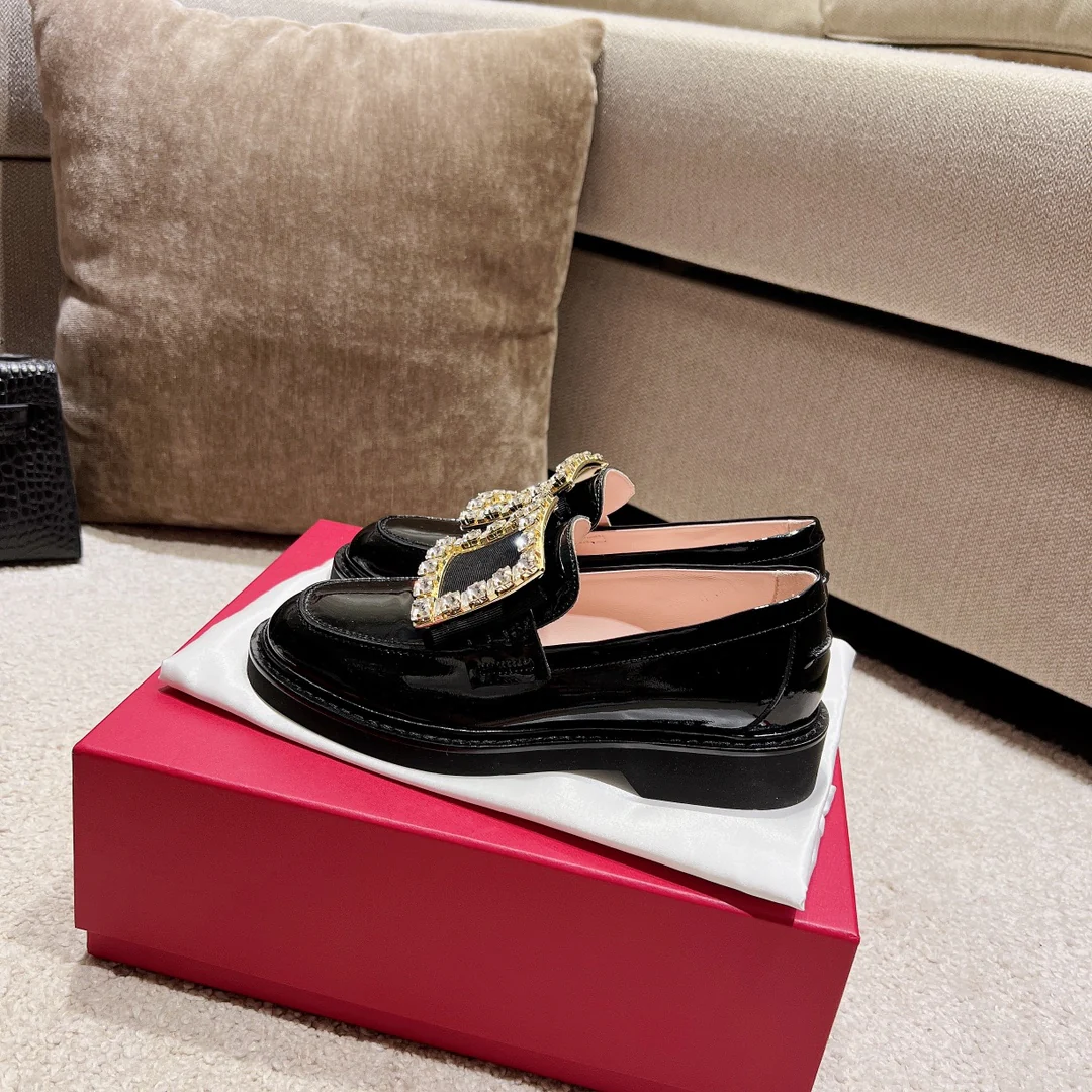 Лоферы RV Classic с ромбовидной отделкой