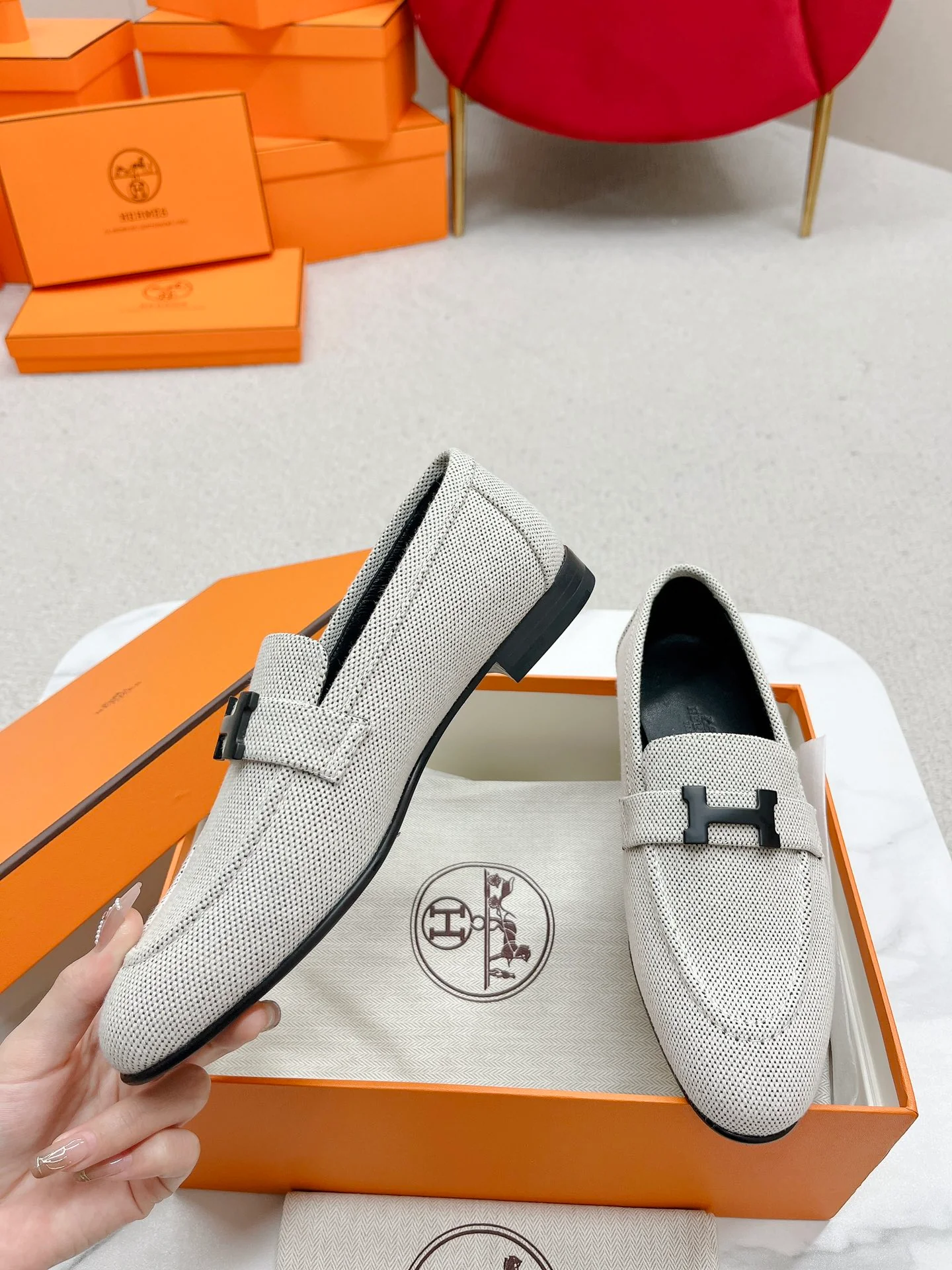 Лоферы Hermes Royal - бежево-серые